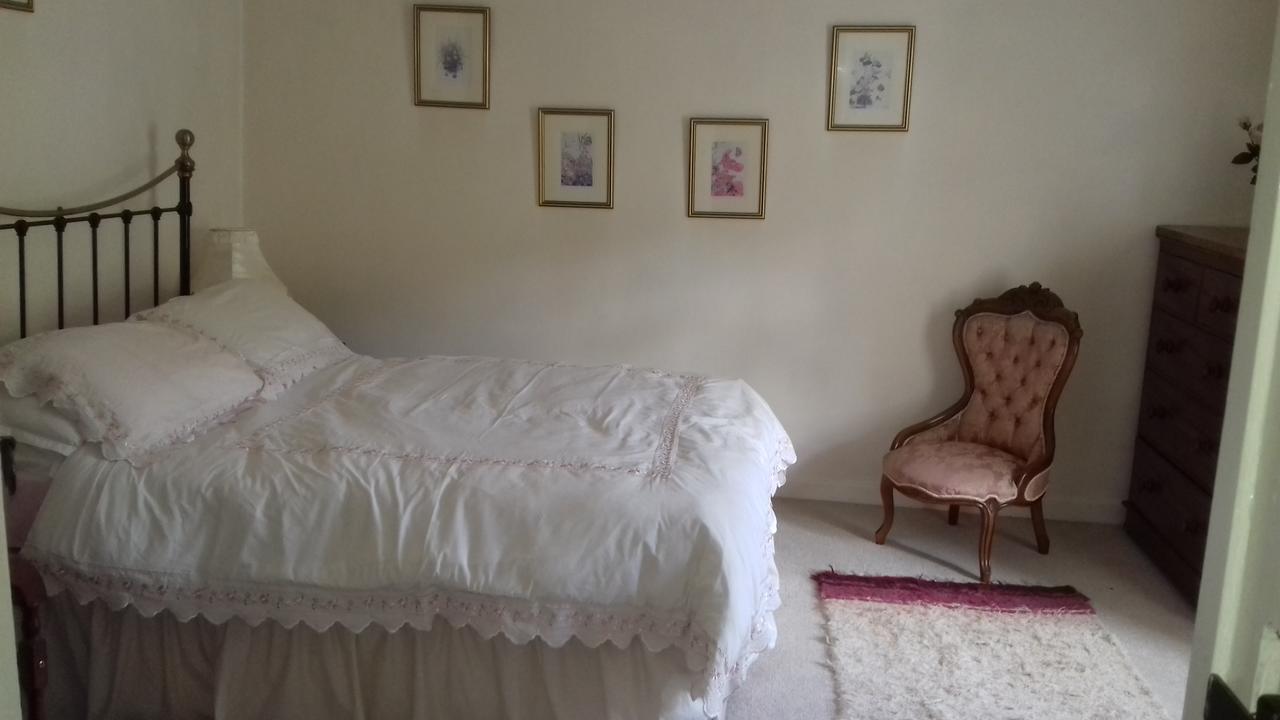 Hills Farm B&B Laugharne Extérieur photo